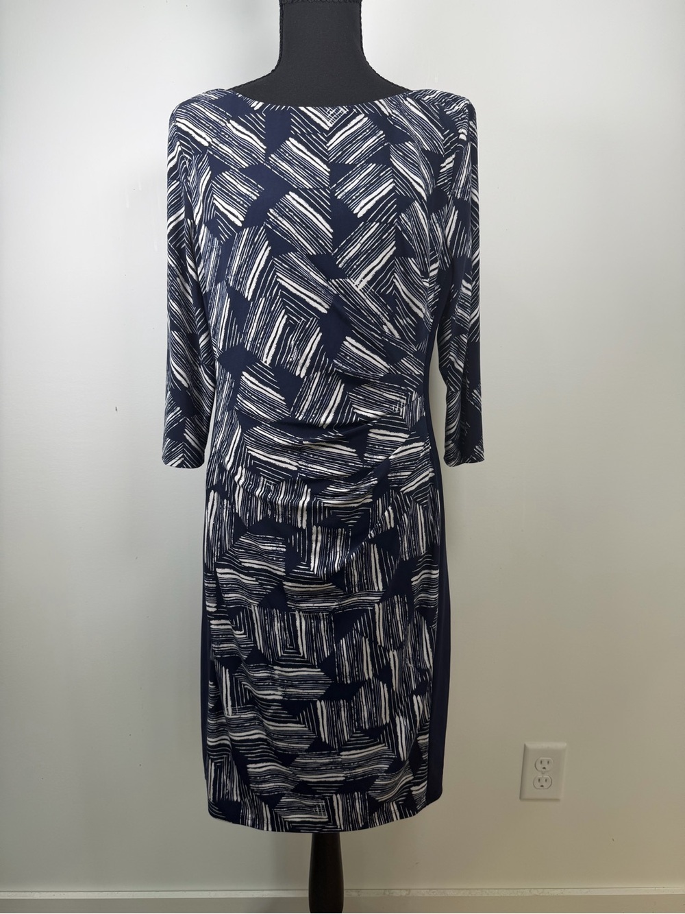 Lauren Ralph‎ Lauren Dress Lined Ruched Geometric Print Navy White Size 12